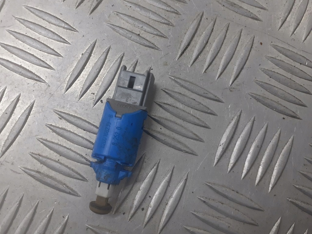 фото №3, Датчик зчеплення renault megane ii 1.6 8200168239