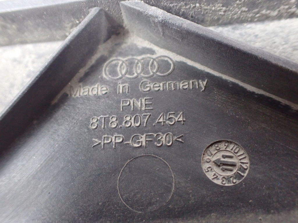 фото №8, Направляющая бампера правый задняя audi a5 8t 8t8807454a