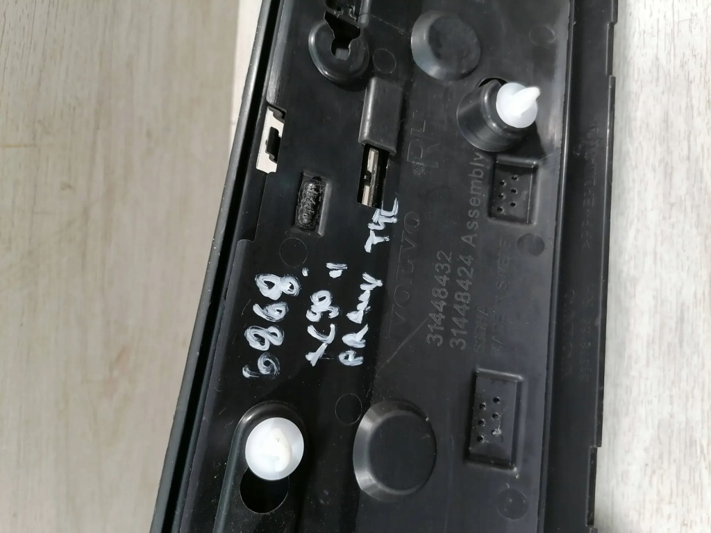 фото №4, Volvo xc90 ii молдинг двері правий задня 31448432