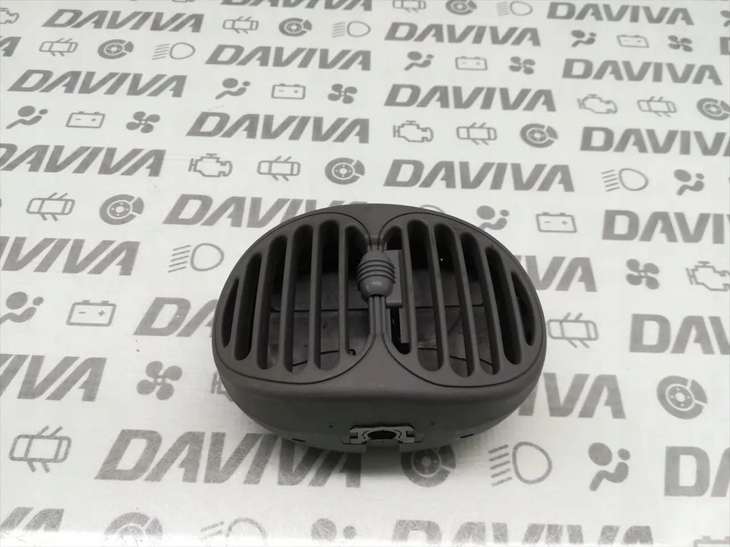 фото №11, Plymouth voyager / grand voyager бічна решітка обдув панелі приладової панелі