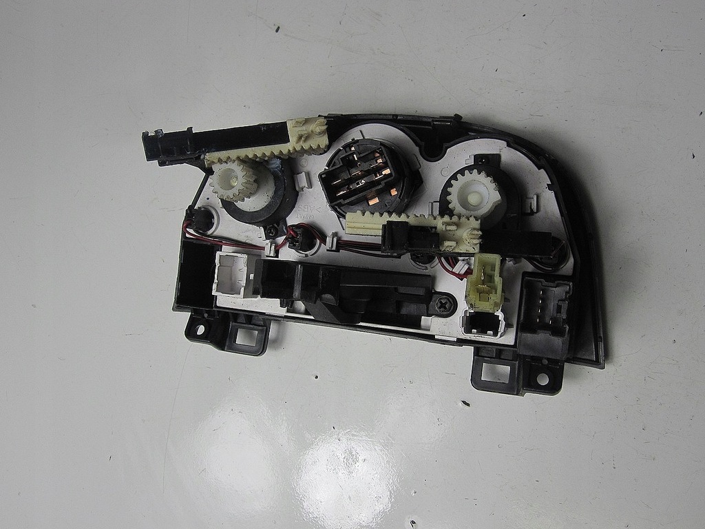 фото №7, Панель управление вентиляция chevrolet spark 05r