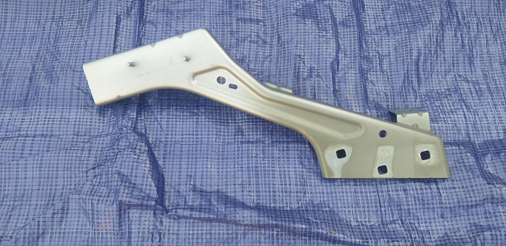 фото №1, Renault kangoo iv кронштейн крыла