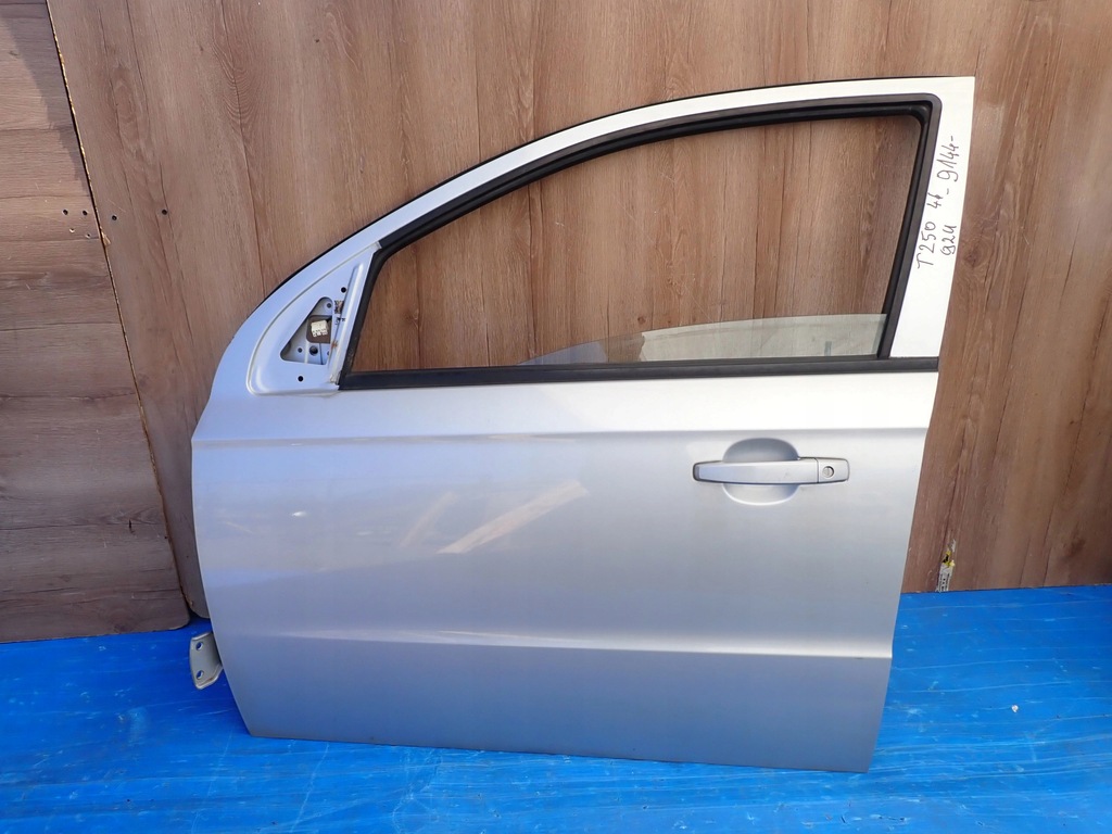 фото №1, Chevrolet aveo sedan 4d t250 07- двері передні ліва 92u