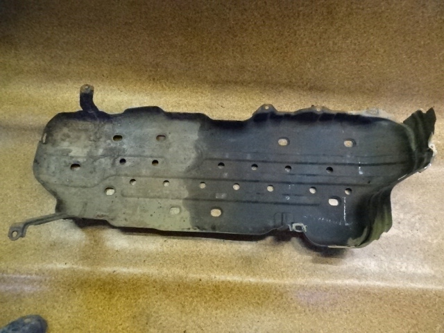 фото №1, Land cruiser 120 04r защита бака бака