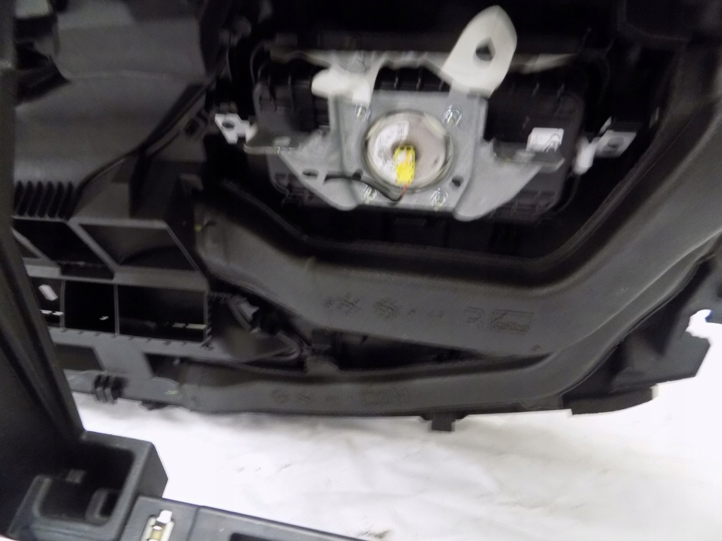 фото №6, Консоль 2x подушка безопасности renault clio v