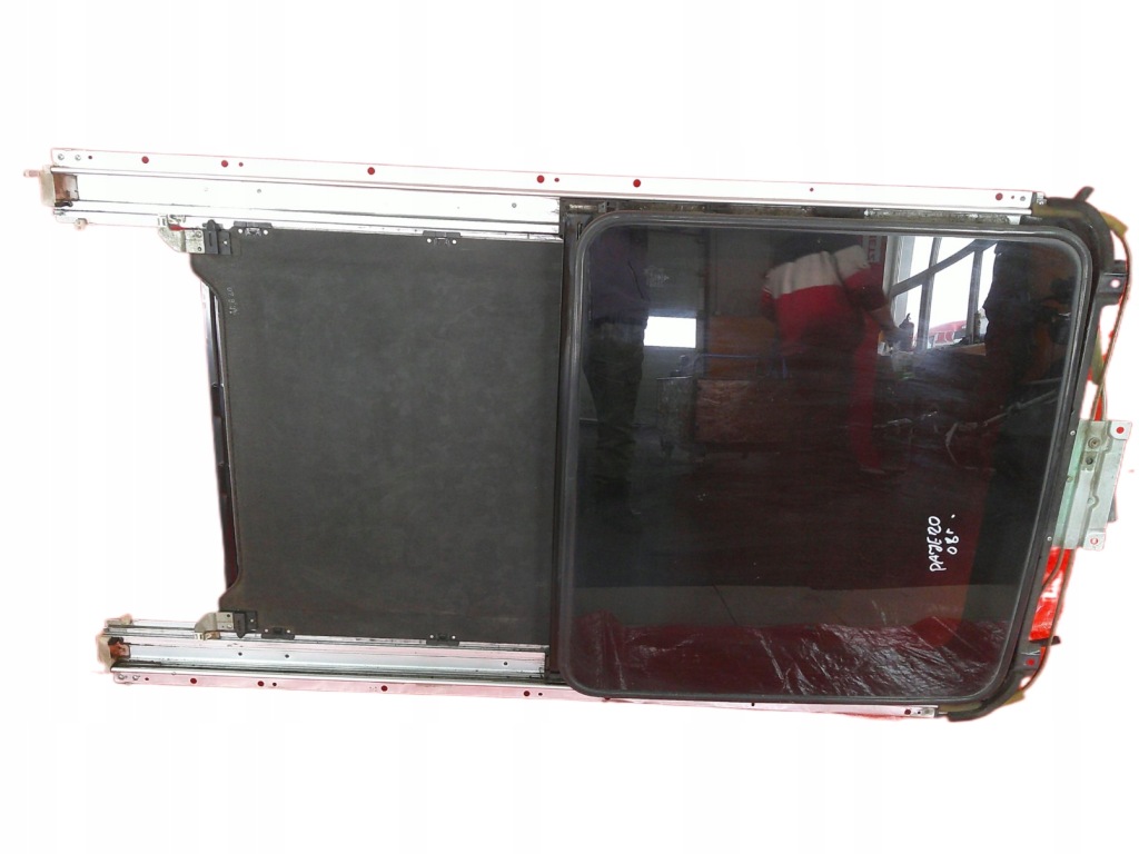 Купити Mitsubishi pajero iv 2008 люк