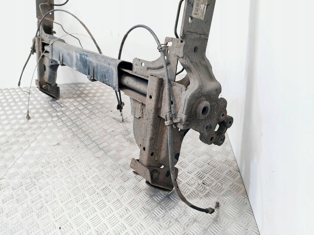 фото №6, Opel vivaro 2016 балка osi задній