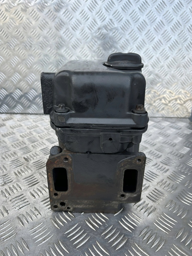 фото №2, Головка scania euro 3 hpi 420 2003 rok