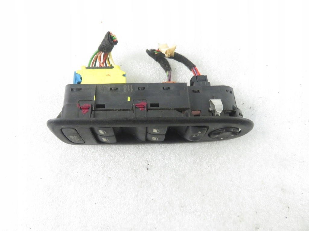 фото №10, Панель окон peugeot 508 96662118zd