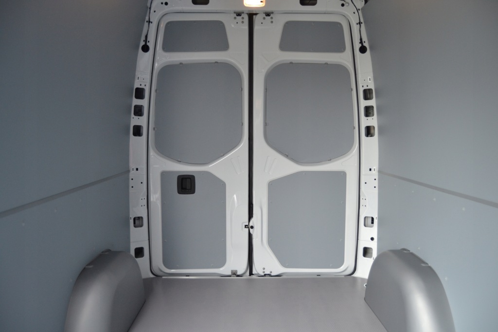фото №1, Mercedes sprinter l2h2 18+ обшивка стіна автобус боки фанера ламінована 4mm