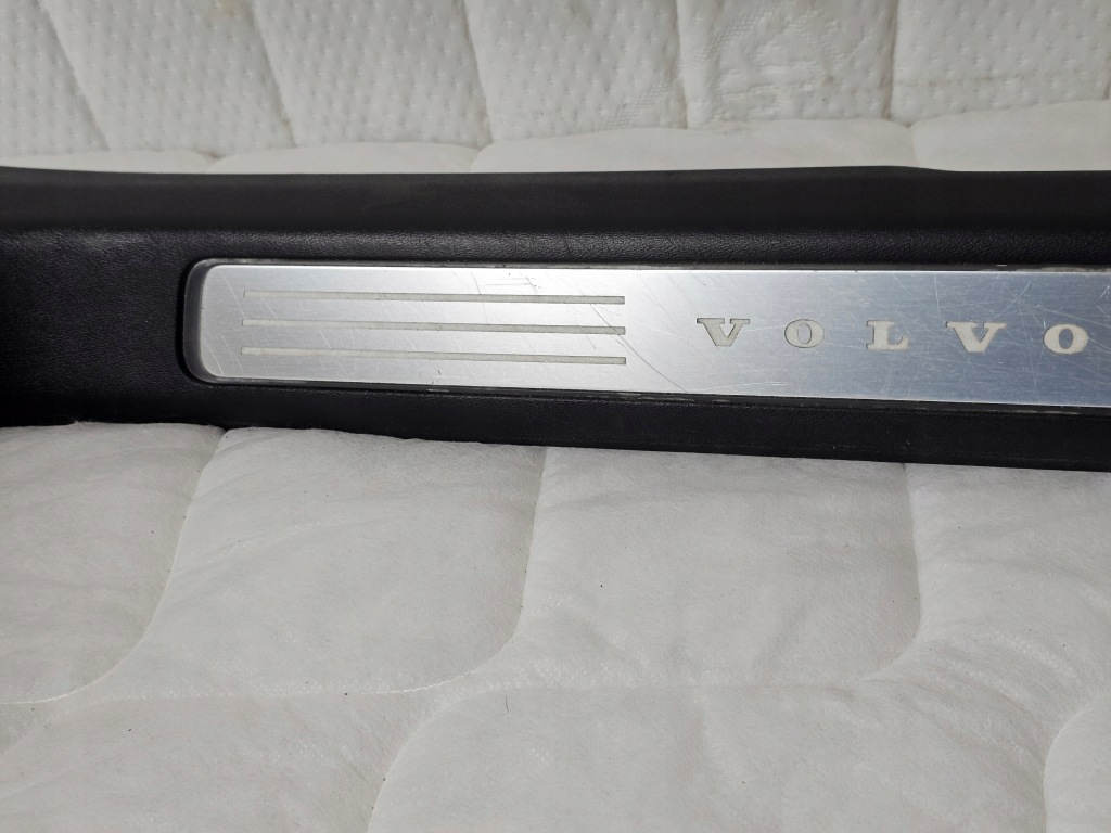 Захист  порога  передні  лівий поріг накладка поріг volvo s90 v90 31377616 Доставка