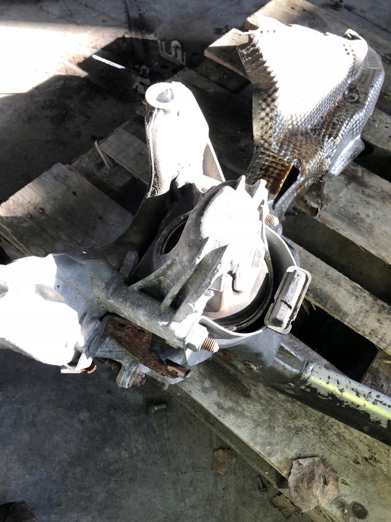 фото №6, Audi a4 b8 1.8 tfsi підрамник підрамник