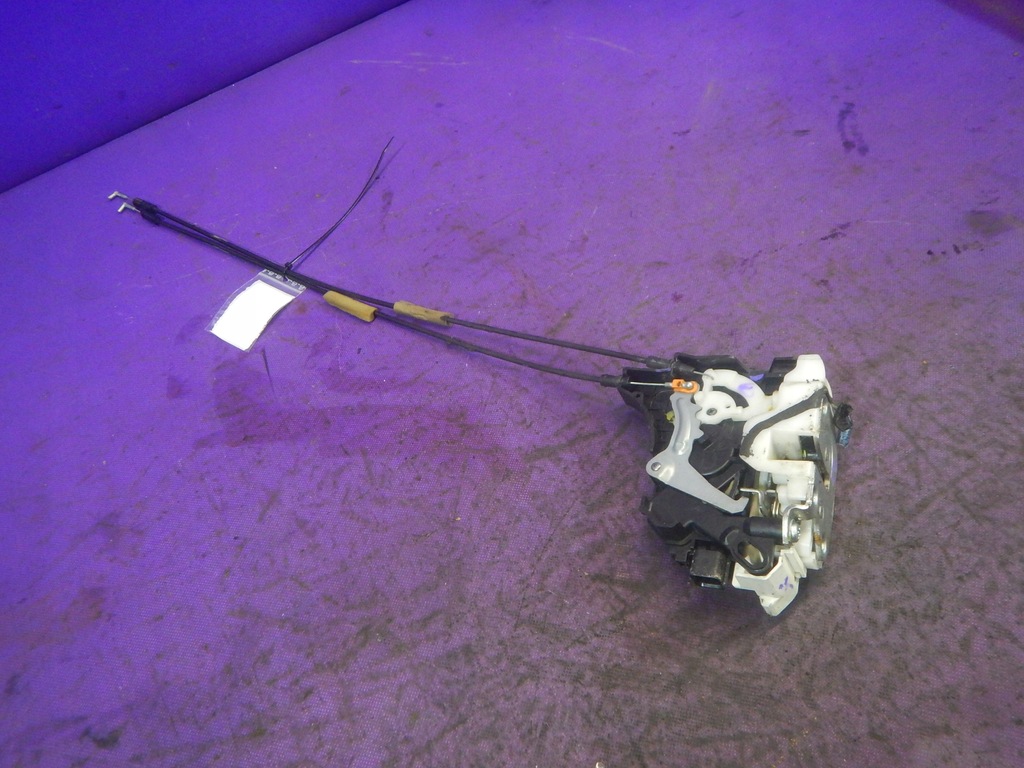 фото №4, Lancer viii 07- замок перед правий передній 2 pin eu