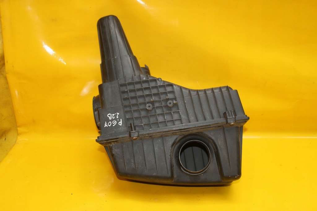 фото №6, Корпус фильтра воздуха peugeot 607 2.2b 96280484