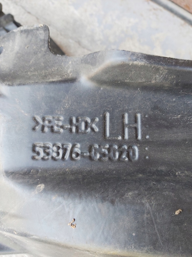 фото №5, Toyota avensis t22 nadkolelewy перед ліва