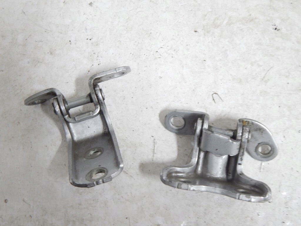 фото №3, Петли дверь правый задняя toyota verso 09-16