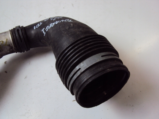 Труба интеркулер vw touareg 5.0 tdi 2002- Оригинал