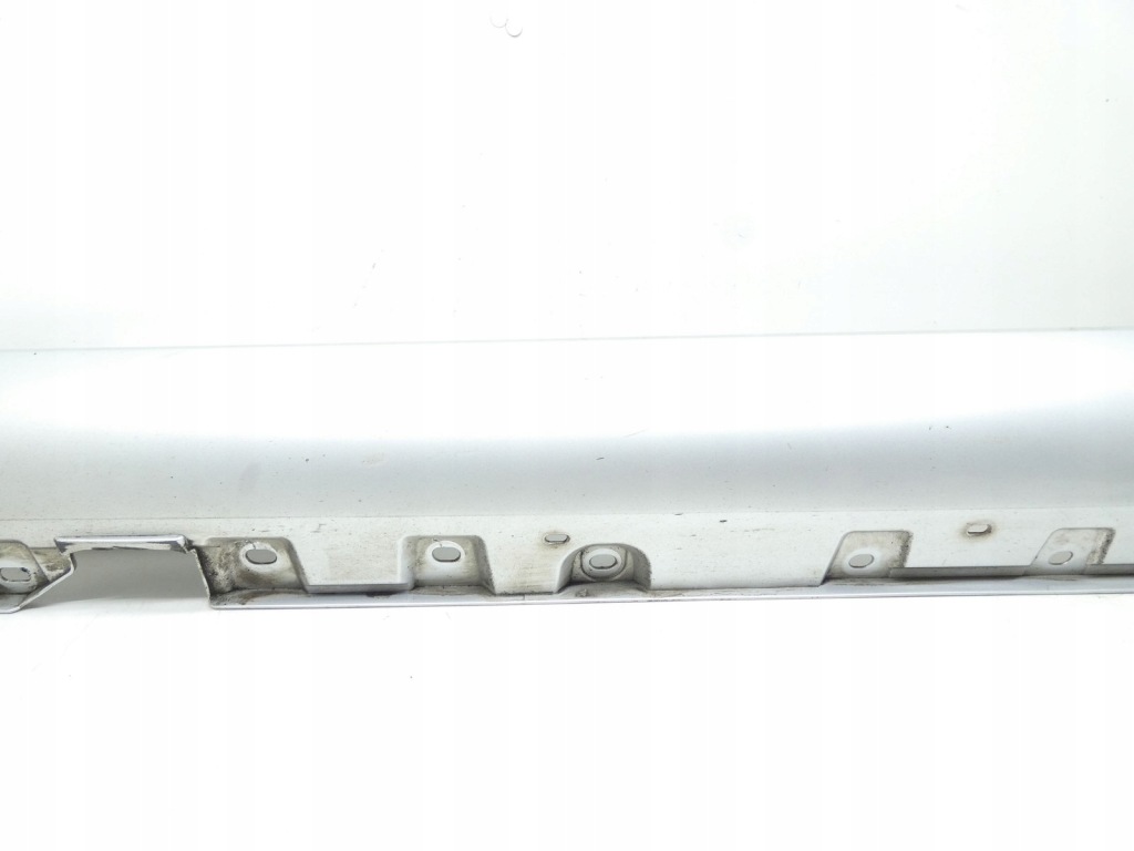 Молдинг накладка поріг ліва зовнішня mercedes slk w172 r172 a1726980154 Оригінал