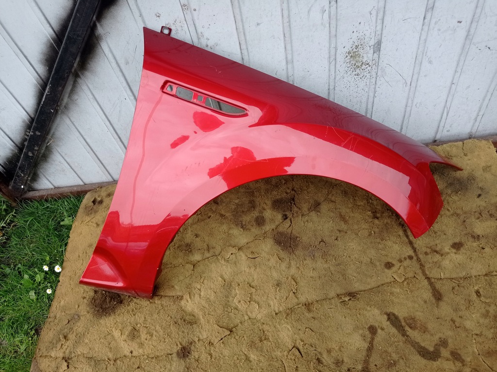 фото №1, Ford mondeo mk4 - крила правий перед - z6