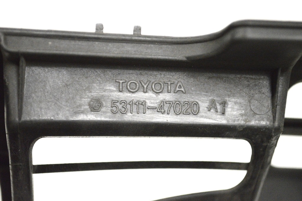 фото №6, Toyota prius w3 1.8 h 2011 rhd передня захист радіатора