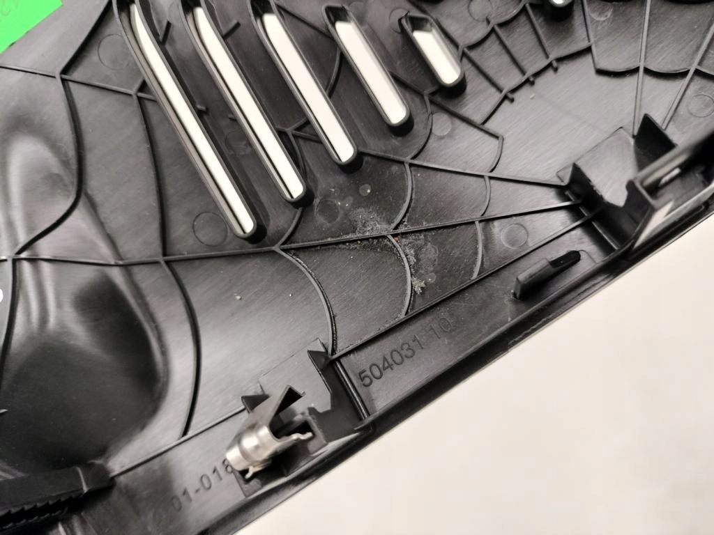 Защита зеркало заднего bmw 2 218d 2.0d u06 23r 9108103 в Украине