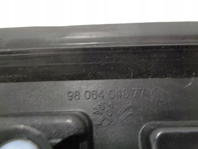 фото №5, Peugeot 2008 молдинг двері лівий задня 9806404877