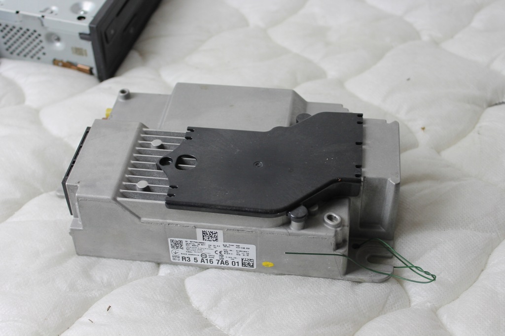 фото №1, Підсилювач радіо аудіо bmw 8 g14 g15 g16 harman 5a167a6