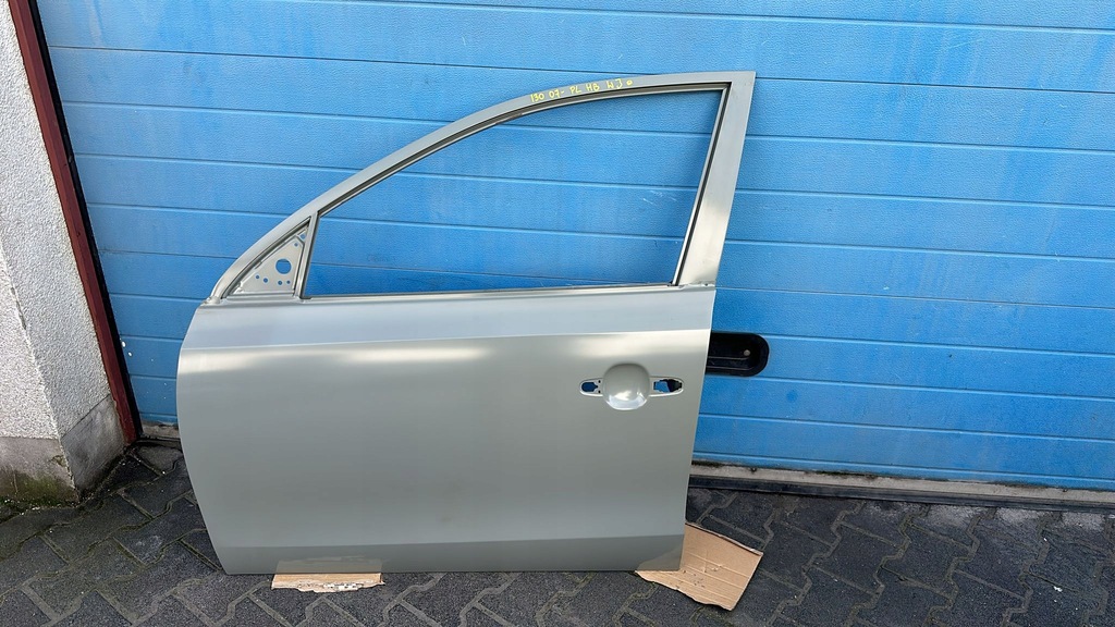 фото №1, Hyundai i30 2007- дверь левая передние перед