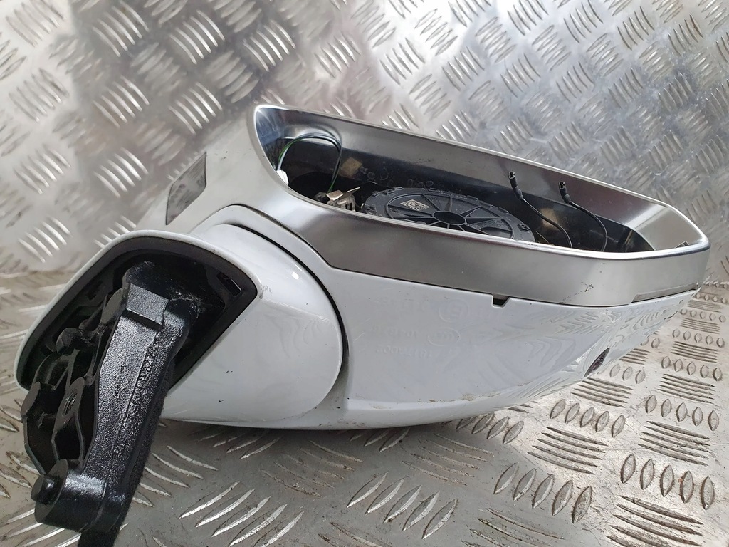 фото №8, Audi a8 s8 d5 зеркало правое передние перед 15 pin