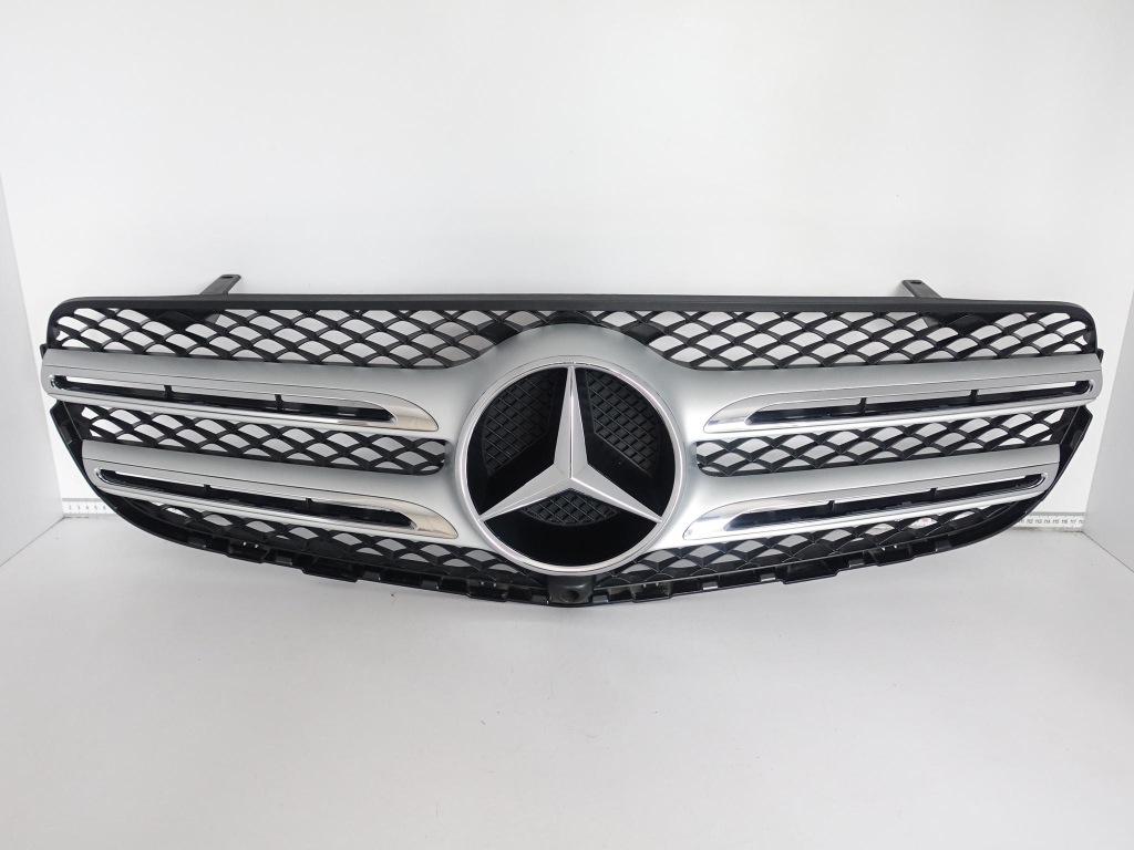 фото №1, Mercedes glc x253 c253 amg 15-19 решётка радиатора решётка радиатора решётка w бампер перед