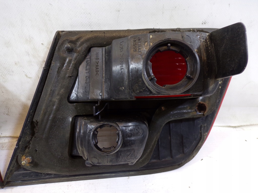 фото №8, Лампы задние задняя левая правая w крышка toyota avalon