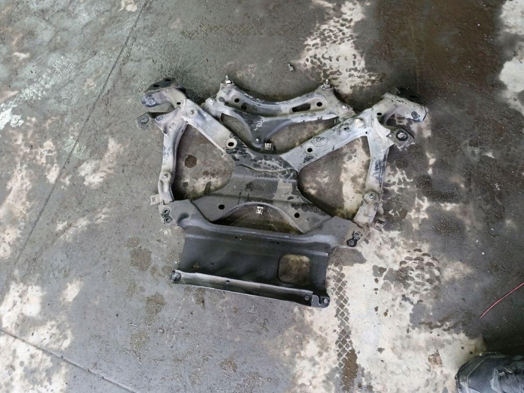 фото №1, Audi q5 80a подрамник подрамник перед 80a399461