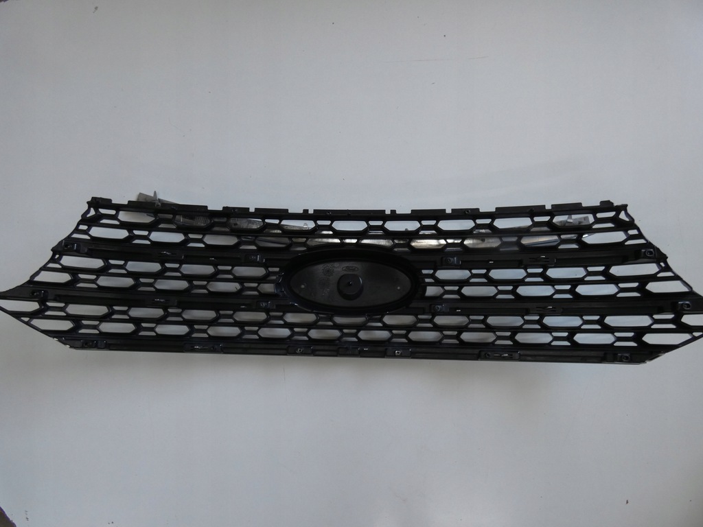 фото №3, Решётка радиатора, решётка радиатора ford explorer 2021