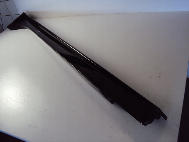 фото №1, Молдинг поріг ліва jaguar xe r-sport 2015-