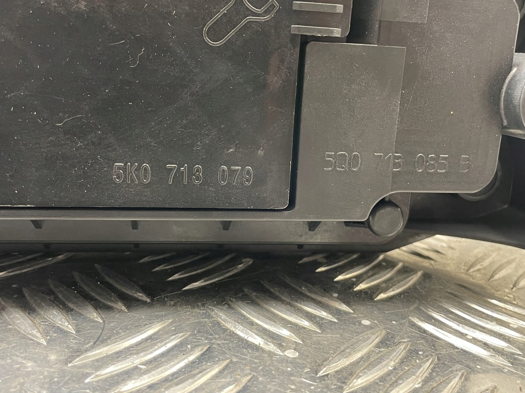 фото №9, Skoda домкрат вибірник важіль перемикання передач 5q0713085b 5q2713023cd