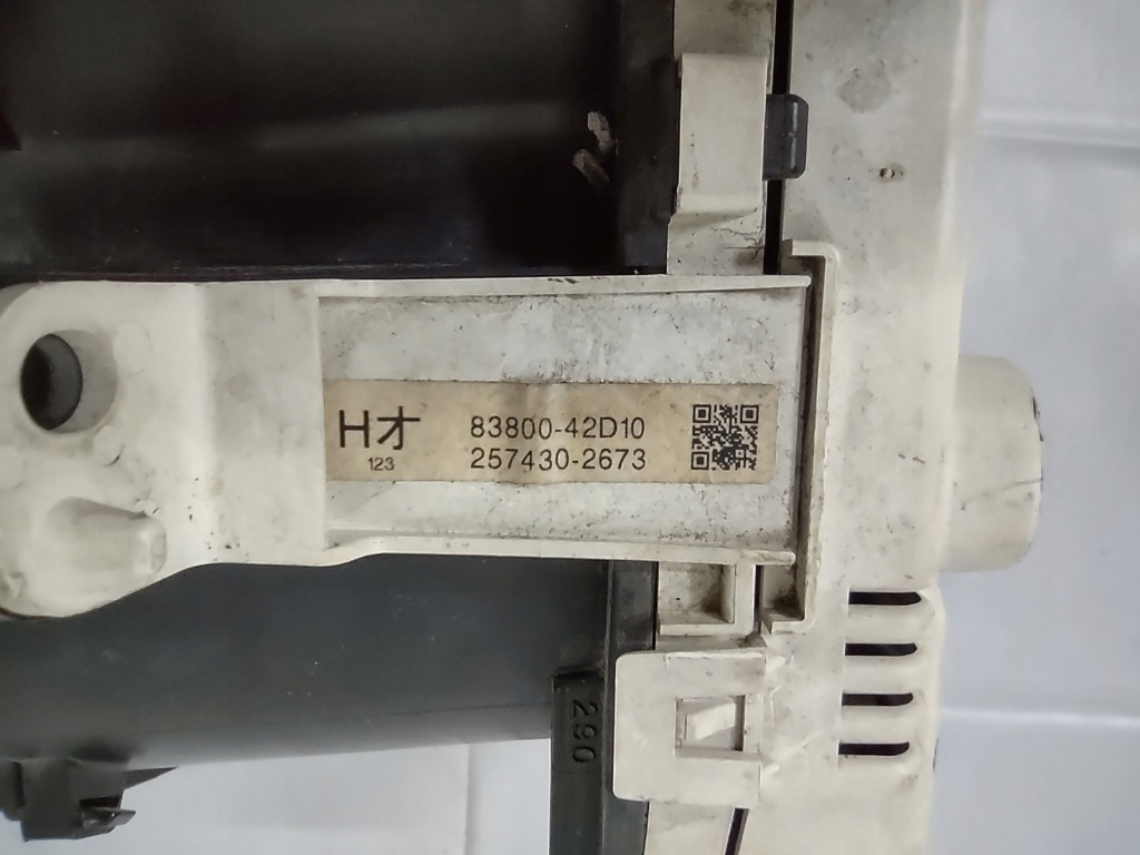 фото №7, Счетчик приборы toyota rav4 d4d 83800-42d10