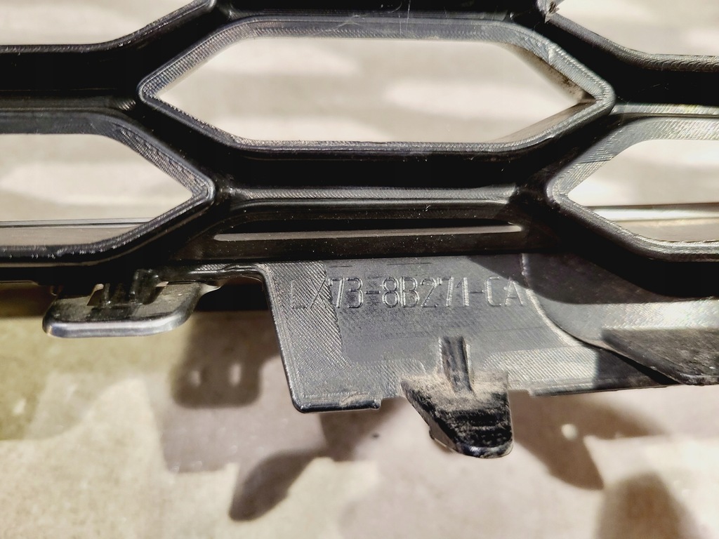 фото №6, Решётка радиатора решётка радиатора бампера jaguar xe r-dynamic