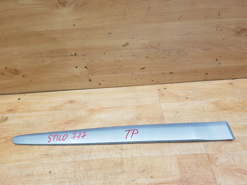 фото №1, Молдинг боковая дверь задняя задняя правая fiat stilo