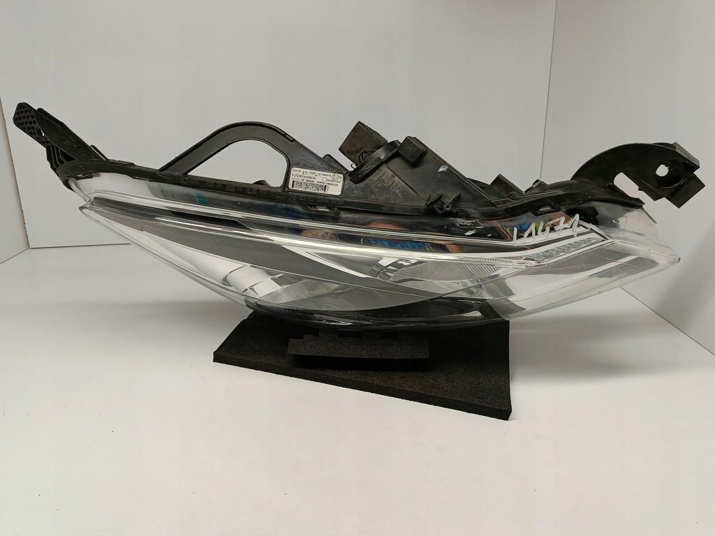 фото №13, Citroen c3 ii ds3 lift 13- лампа правая перед передняя обычная 9677033880