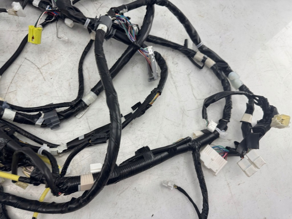 Toyota c-hr 1 2021 другая жгут трубопровод / кабели с Разборки
