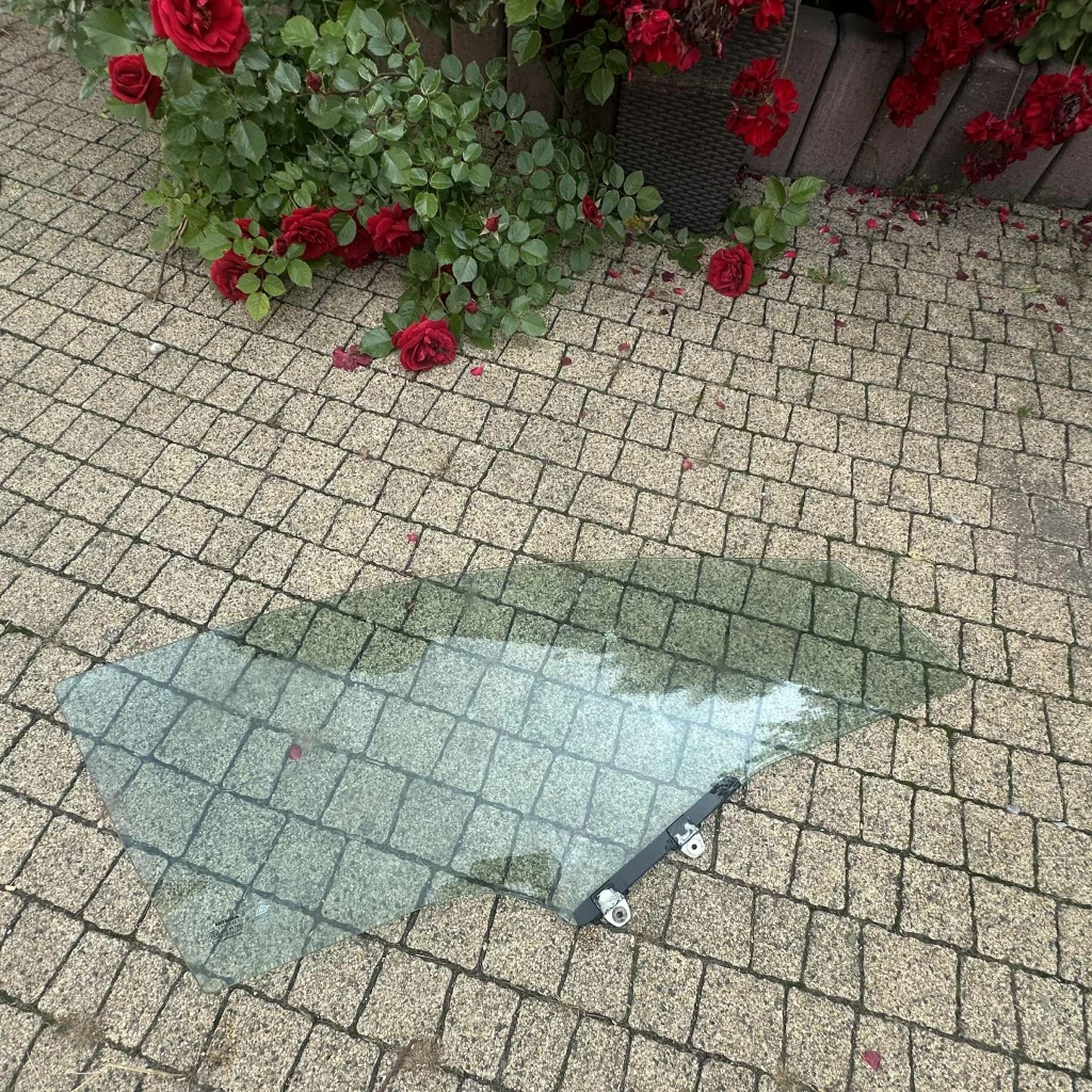 фото №9, Honda civic viii ____ufo стекло дверь______ правый перед 5d___