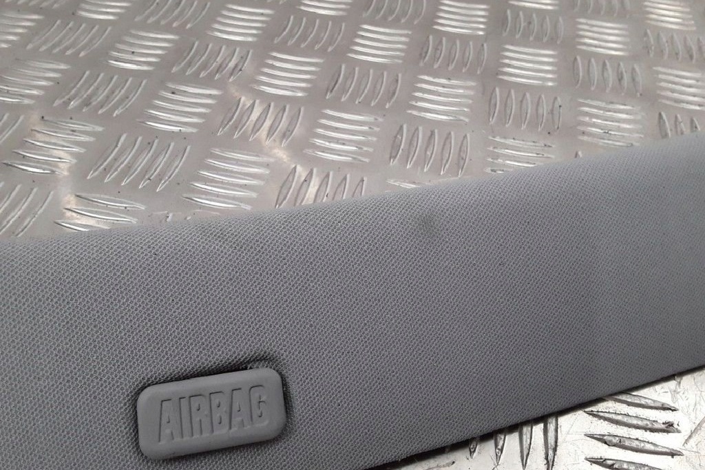 фото №11, Передня права захист стійка bmw 1 coupe e82 11242010 3.0l бензиновий 225kw