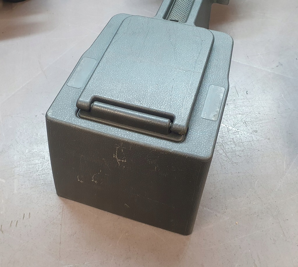 фото №4, Туннель подлокотник 3 ряд чёрный volvo xc90