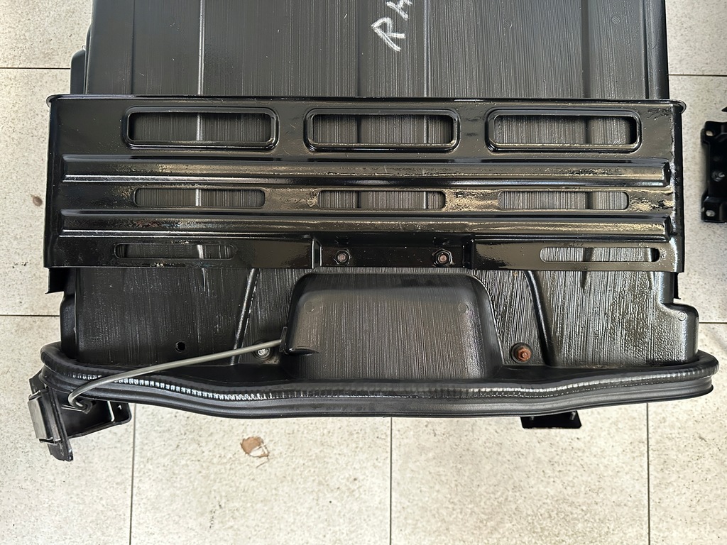 фото №6, Бардачок pod салонный кабина правый iveco stralis hi way 504008525