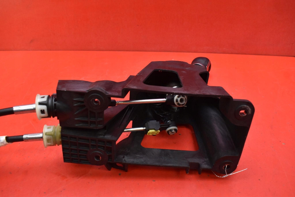 Куліса  куліса передач 6 передача 341013zv0a nissan pulsar c13 1.2 dig-t 116km Київ