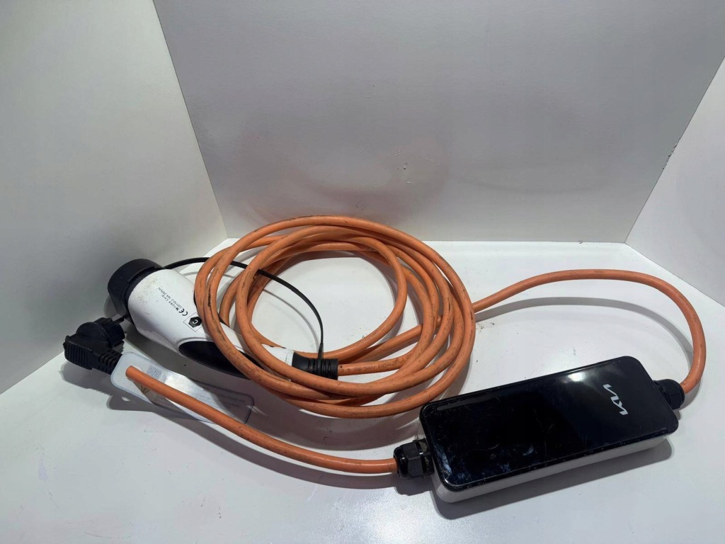 фото №1, Kia ceed iii зарядний пристрій блок живлення кабель 230v phev plug-in 91686-g5030