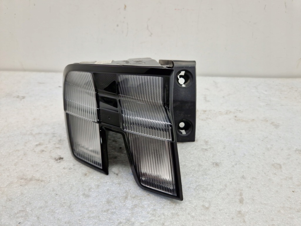 фото №1, Ford mustang mach-e лампа задняя левая lj8b13405ag