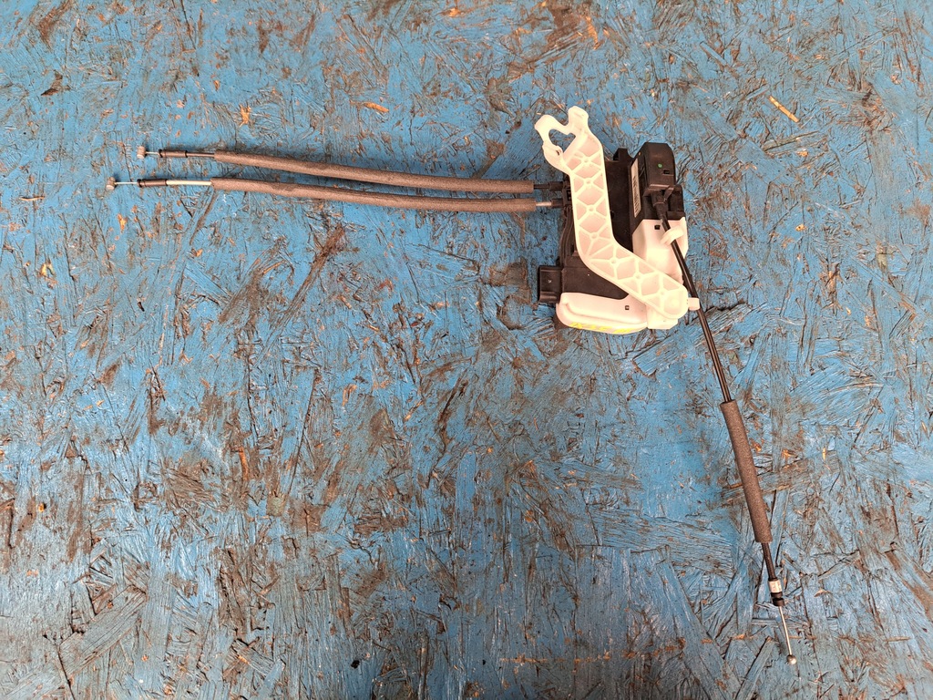 фото №1, Hyundai ix35 10-15 замок дверь правый задняя 4 pin europa