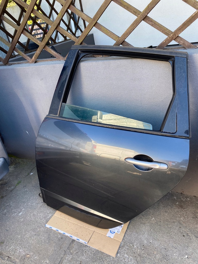 фото №3, Дверь левая задняя задние renault scenic iii teb66 ładne