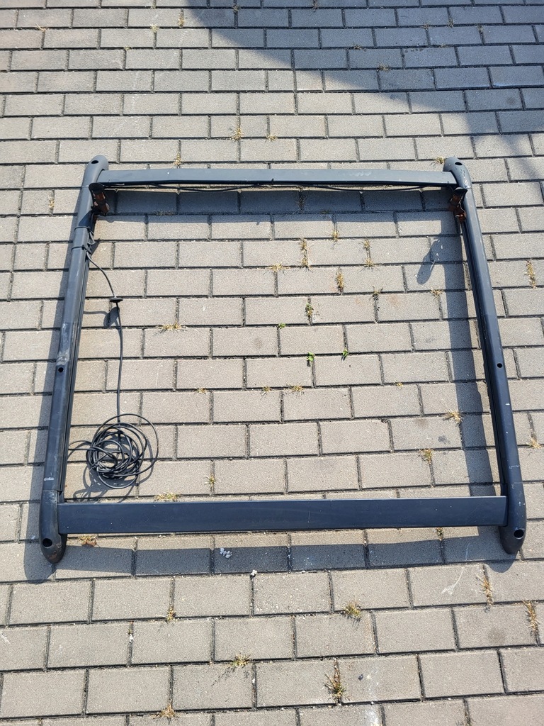 фото №1, Кронштейн кронштейн направляющая спойлер спойлер крыша рейлинги scania r